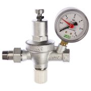 Редуктор давления FAR в системе отопления (с манометром) 1/2